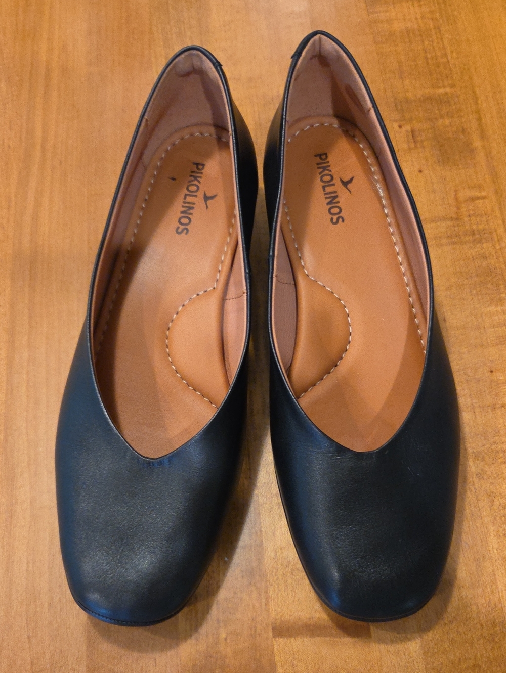 PIKOLINOS Black Leather Slip-On Ballet Flats